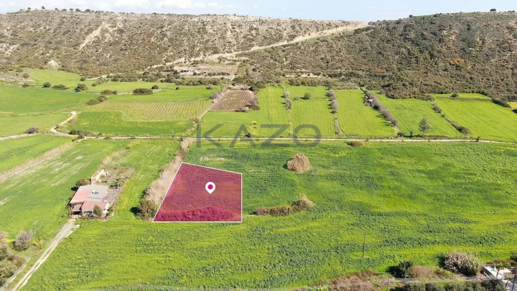 2,342m² Plot for Sale in Pissouri, Limassol District