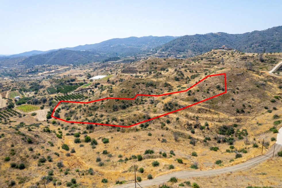 7,693m² Plot for Sale in Eptagoneia, Limassol District