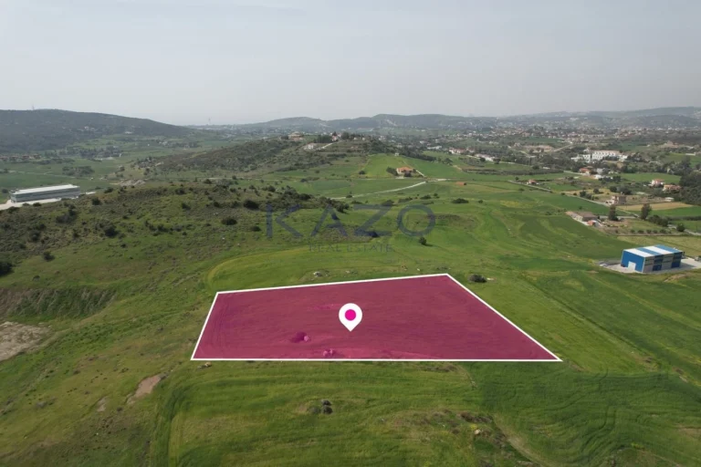 3,345m² Plot for Sale in Monagroulli, Limassol District