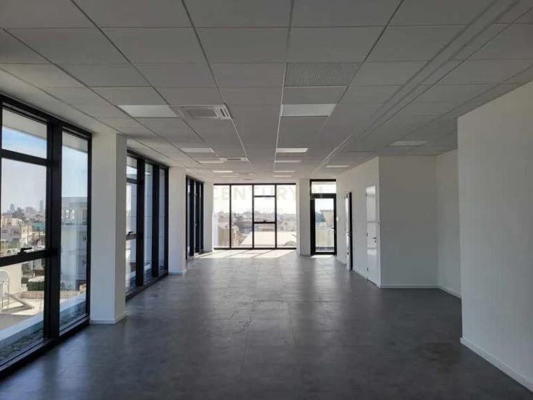 231m² Office for Rent in Kato Polemidia, Limassol District