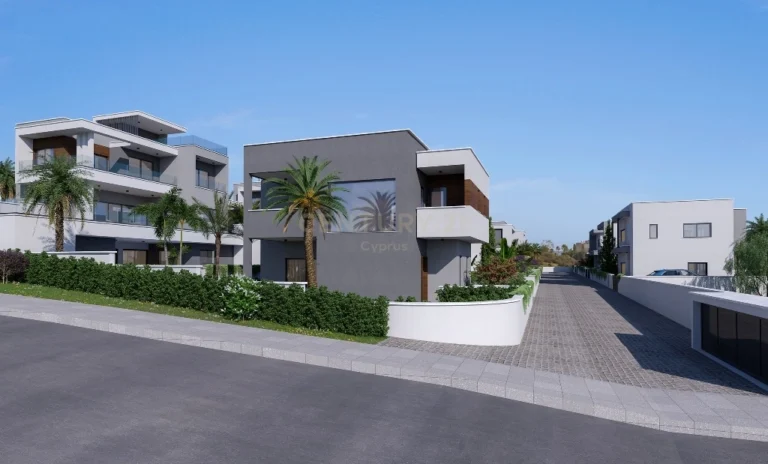 5 Bedroom House for Sale in Agios Tychonas, Limassol District