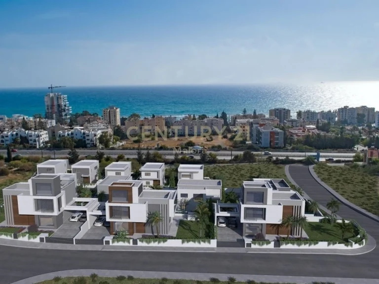 5 Bedroom House for Sale in Agios Tychonas, Limassol District