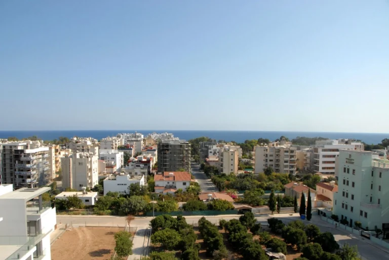 3 Bedroom Apartment for Sale in Germasogeia, Limassol District