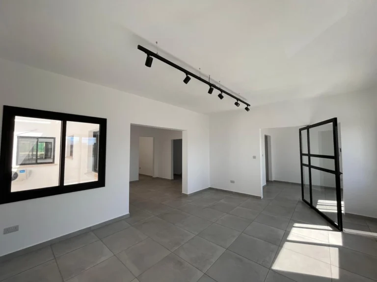 408m² Building for Sale in Limassol District