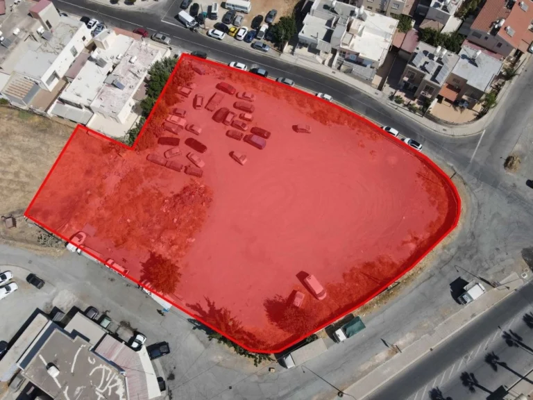 3,586m² Plot for Sale in Kato Polemidia, Limassol District