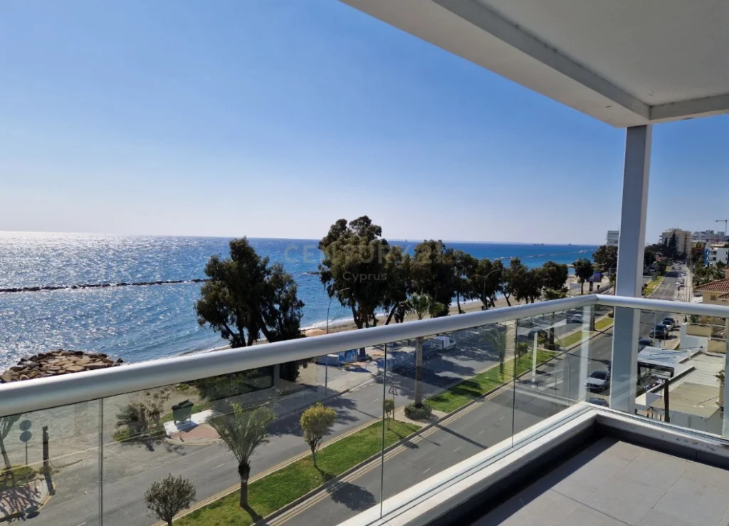 3 Bedroom Apartment for Sale in Germasogeia, Limassol District