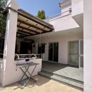 3 Bedroom House for Sale in Agios Tychonas, Limassol District