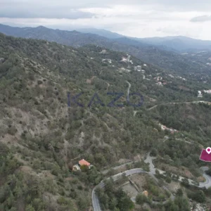 1,085m² Plot for Sale in Moniatis, Limassol District