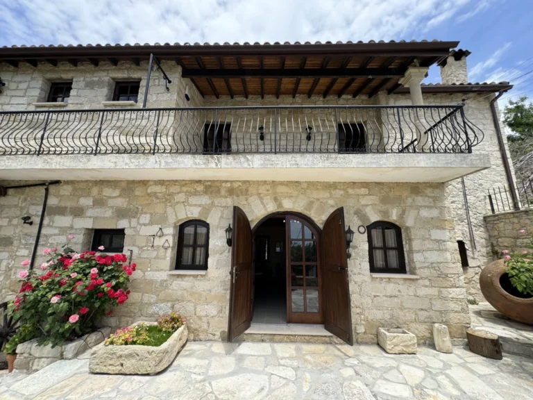 3 Bedroom House for Sale in Arsos, Limassol District