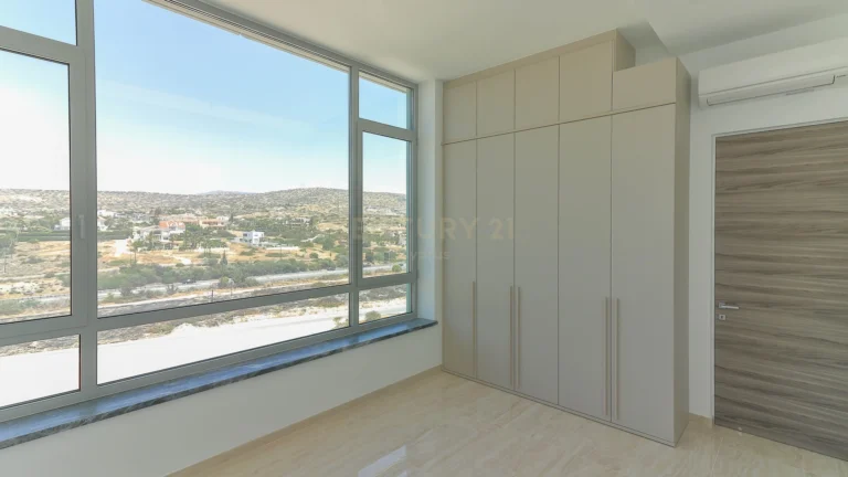 3 Bedroom Apartment for Sale in Agios Tychonas, Limassol District