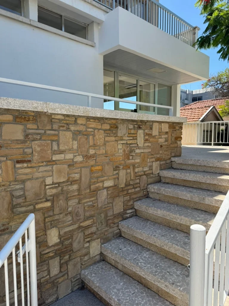 130m² Office for Rent in Limassol District