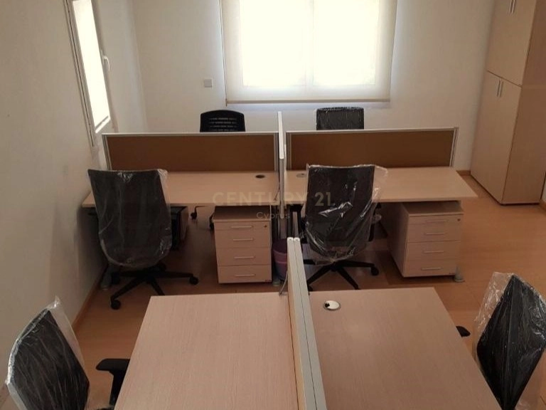 115m² Office for Rent in Limassol District