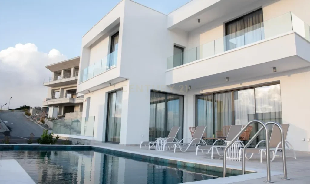 4 Bedroom House for Rent in Chlorakas, Paphos District