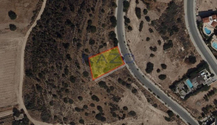 824m² Plot for Sale in Limassol District