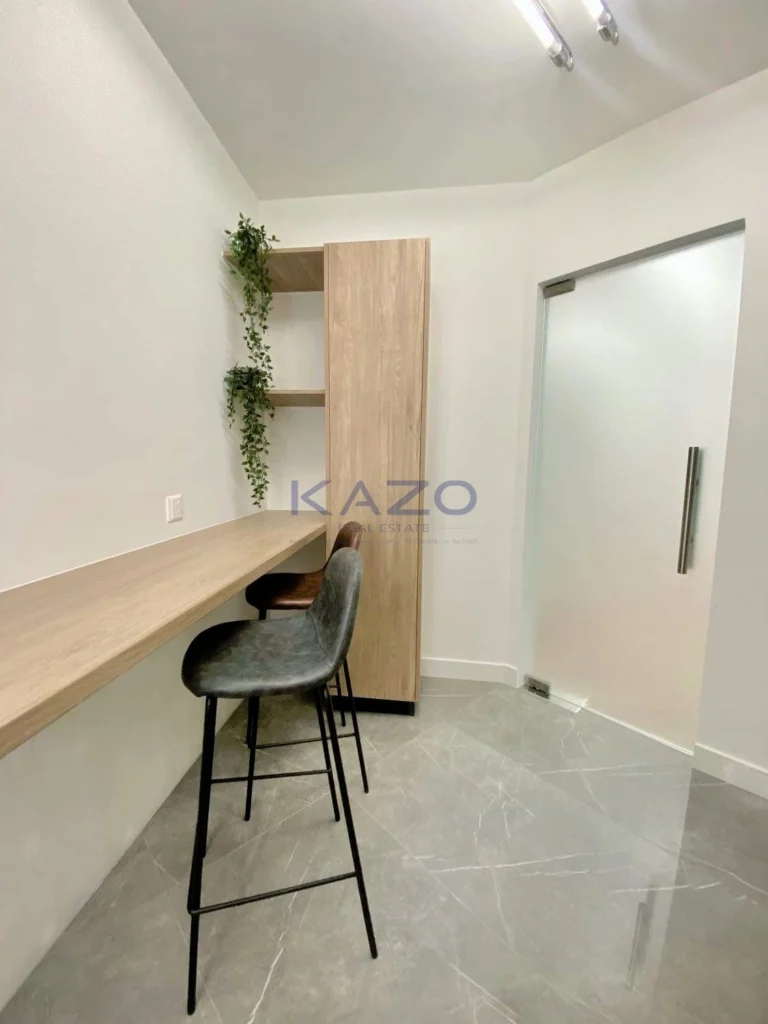 72m² Office for Rent in Limassol District