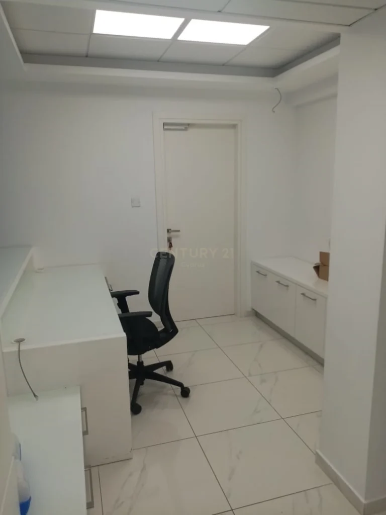 300m² Office for Rent in Limassol District