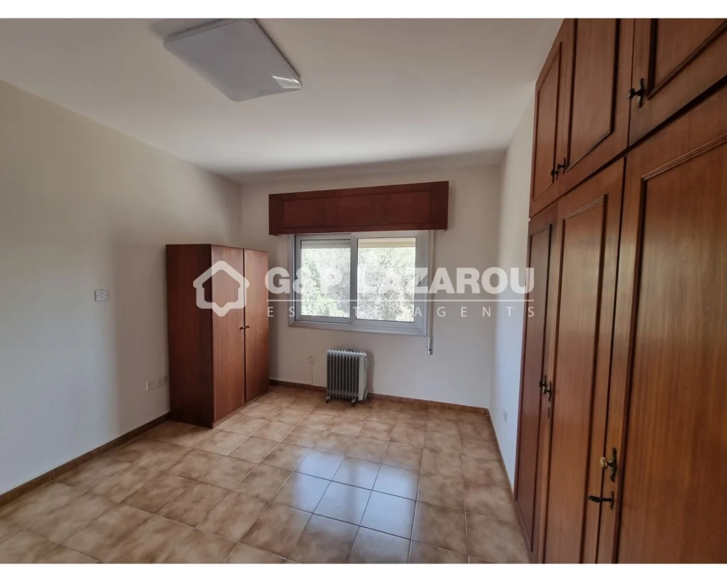 3 Bedroom Apartment for Rent in Potamos Germasogeias, Limassol District