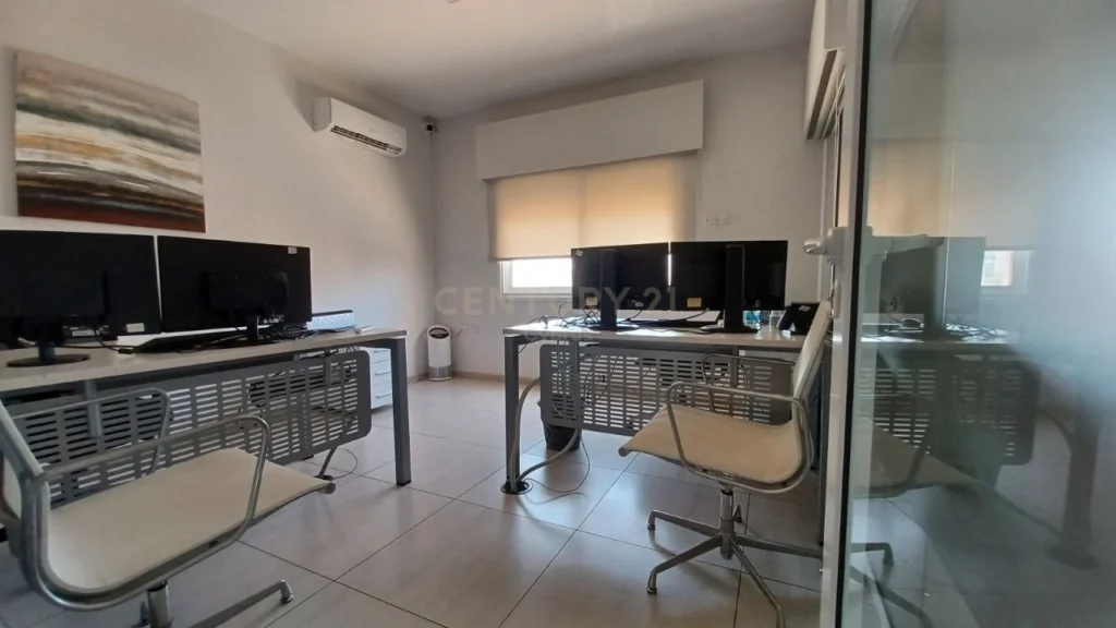 150m² Office for Rent in Limassol – Mesa Geitonia