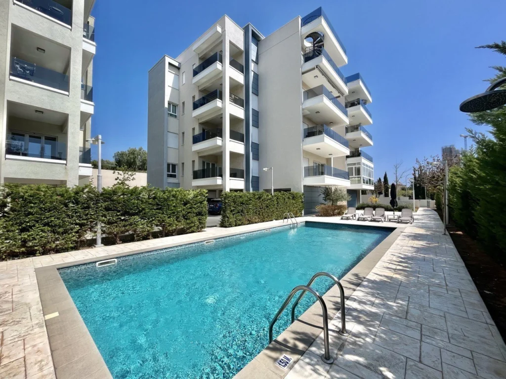 3 Bedroom Apartment for Sale in Parekklisia, Limassol District