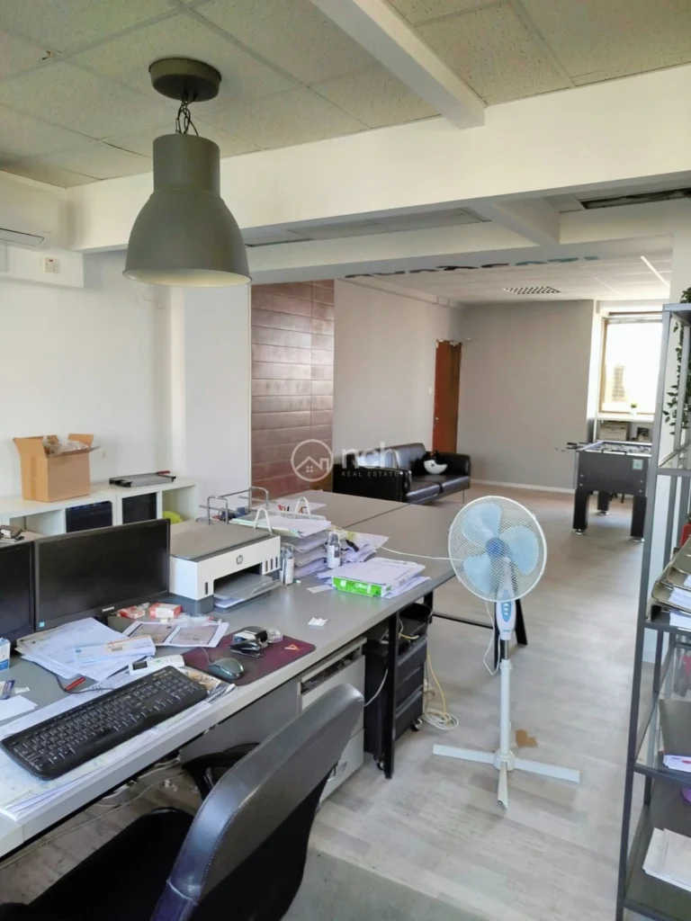 100m² Office for Rent in Limassol