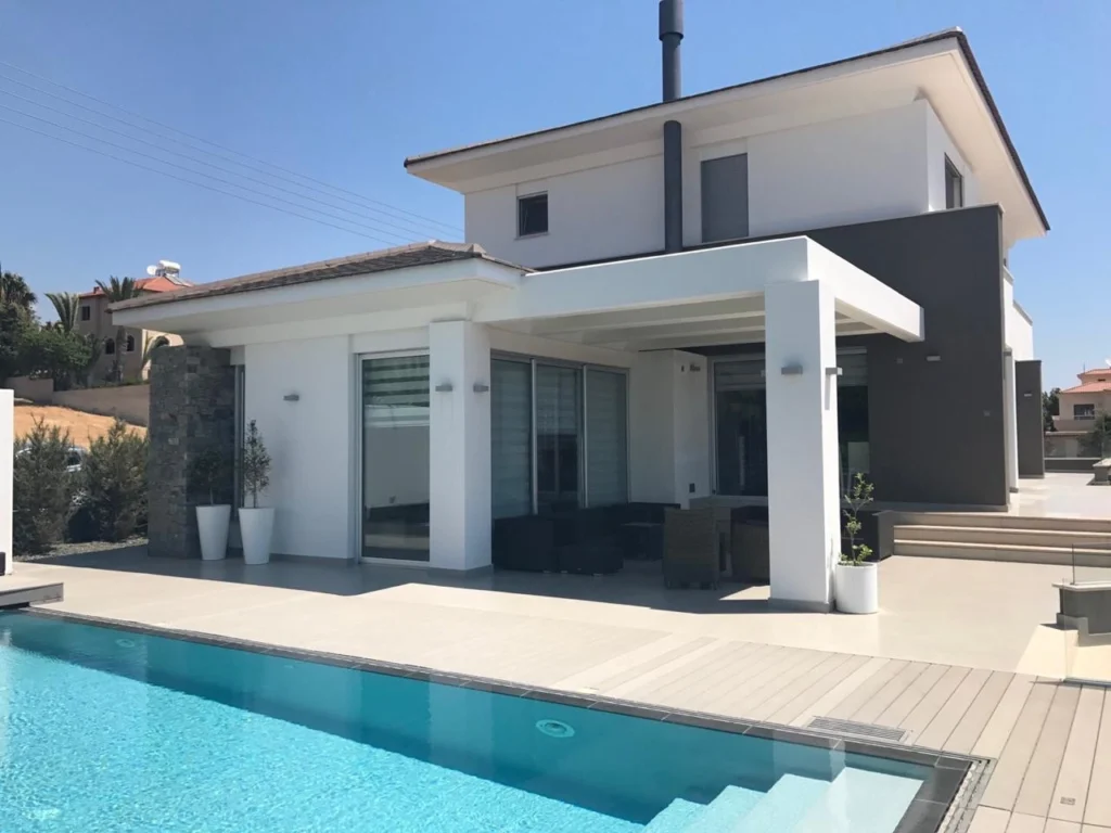 6+ Bedroom House for Sale in Germasogeia, Limassol District