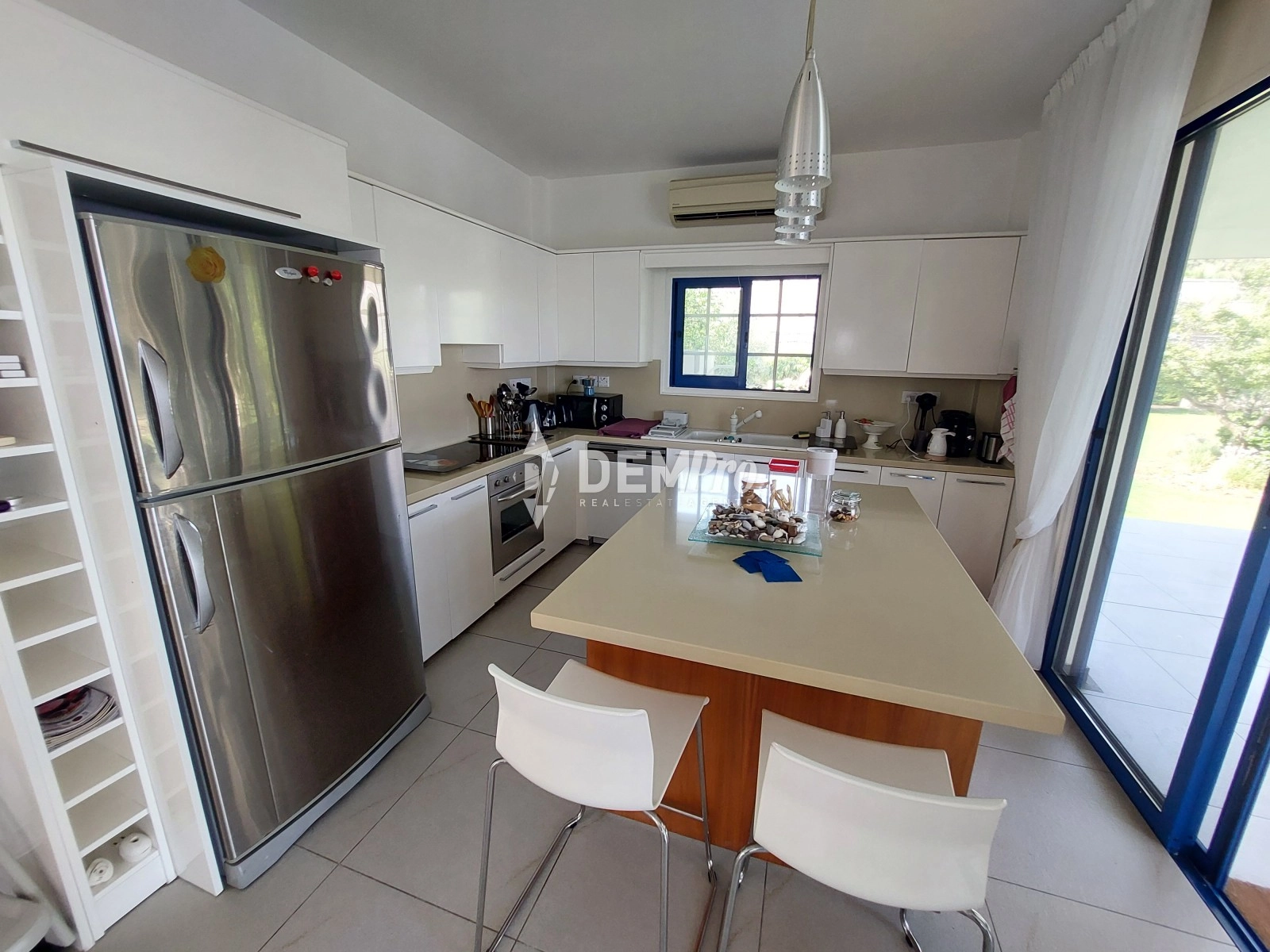 5 Bedroom House for Sale in Timi, Paphos District