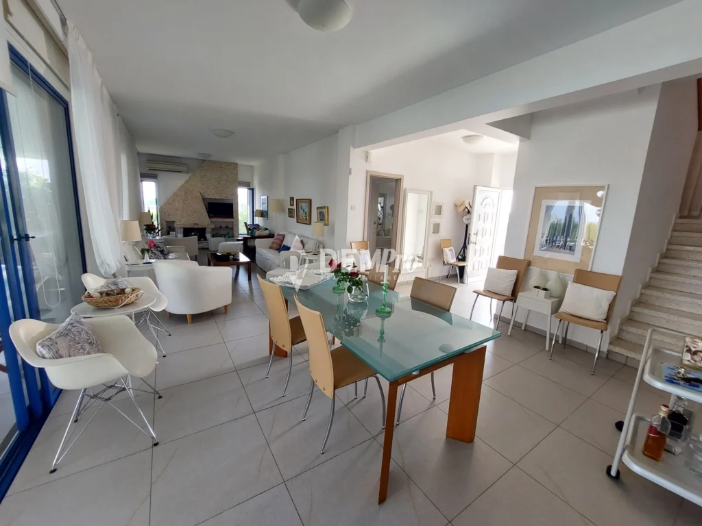 5 Bedroom House for Sale in Timi, Paphos District