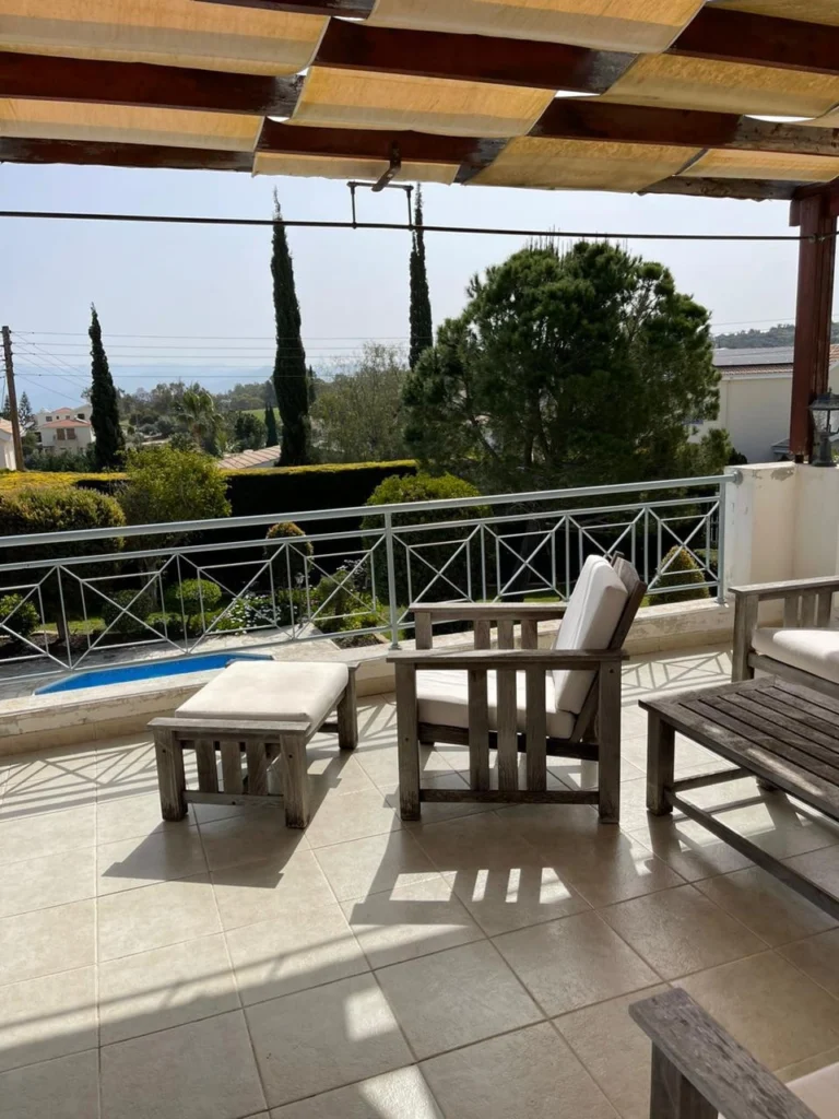 3 Bedroom House for Sale in Neo Chorio Pafou, Paphos District