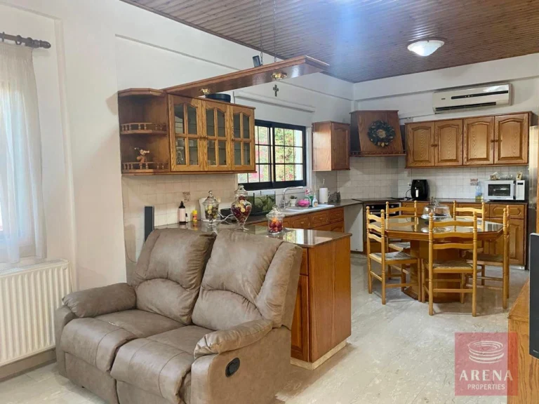 4 Bedroom House for Sale in Kamares, Larnaca District