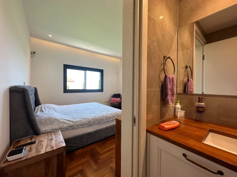 5 Bedroom House for Sale in Limassol District