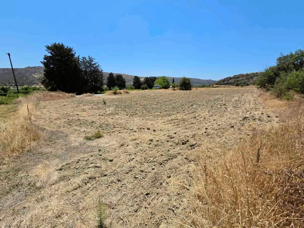 2,781m² Plot for Sale in Pissouri, Limassol District