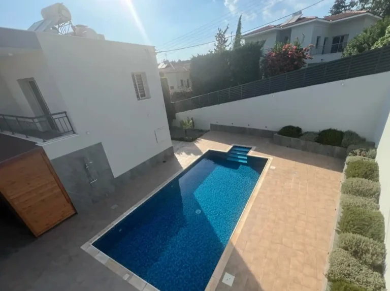 4 Bedroom House for Rent in Moni, Limassol District