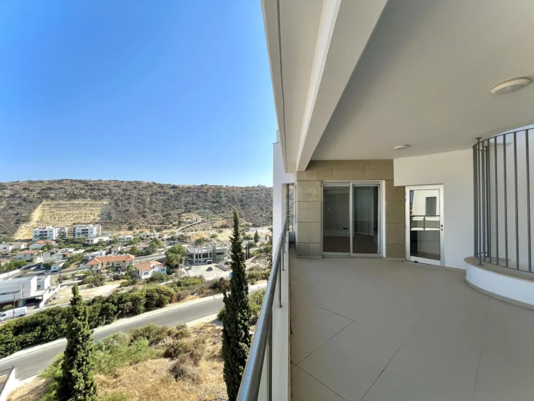 4 Bedroom Apartment for Rent in Germasogeia, Limassol District