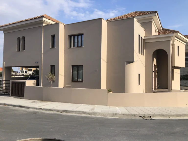 4 Bedroom House for Sale in Agios Tychonas, Limassol District