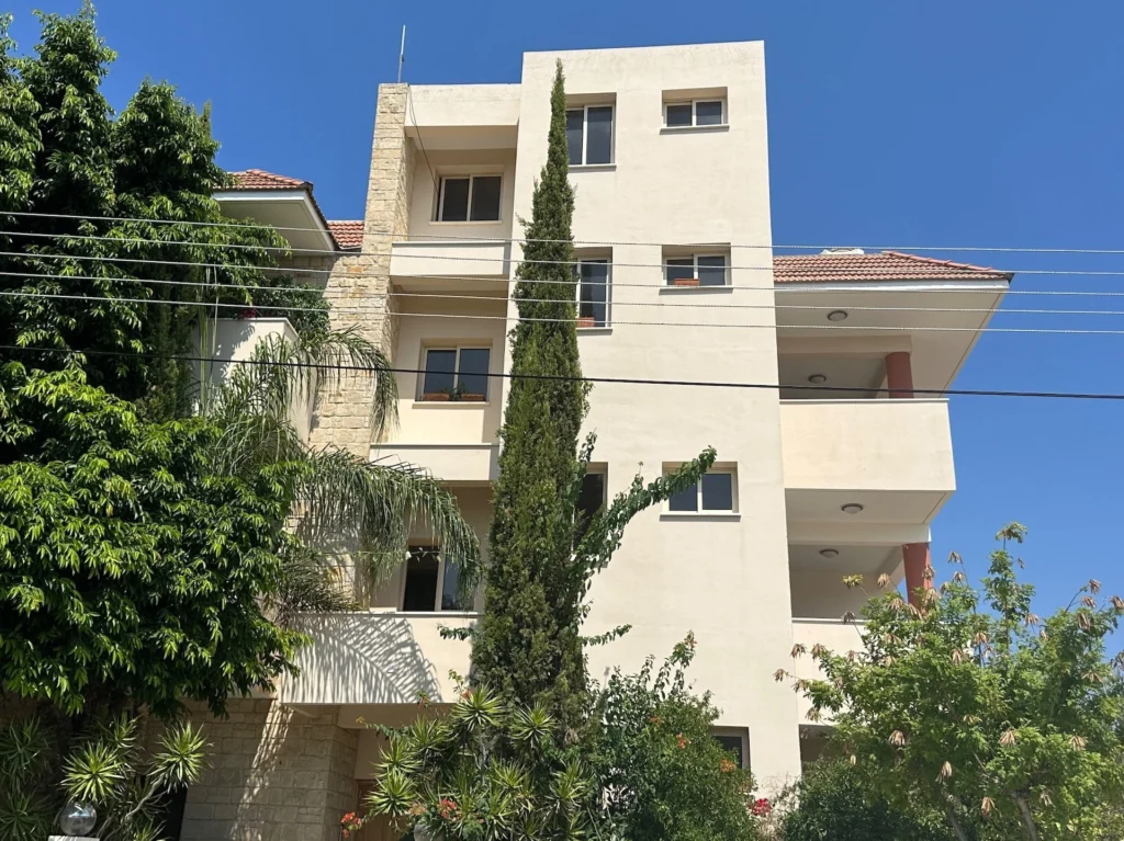 1243m² Building for Sale in Limassol District