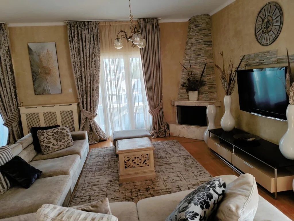 4 Bedroom Apartment for Rent in Potamos Germasogeias, Limassol District