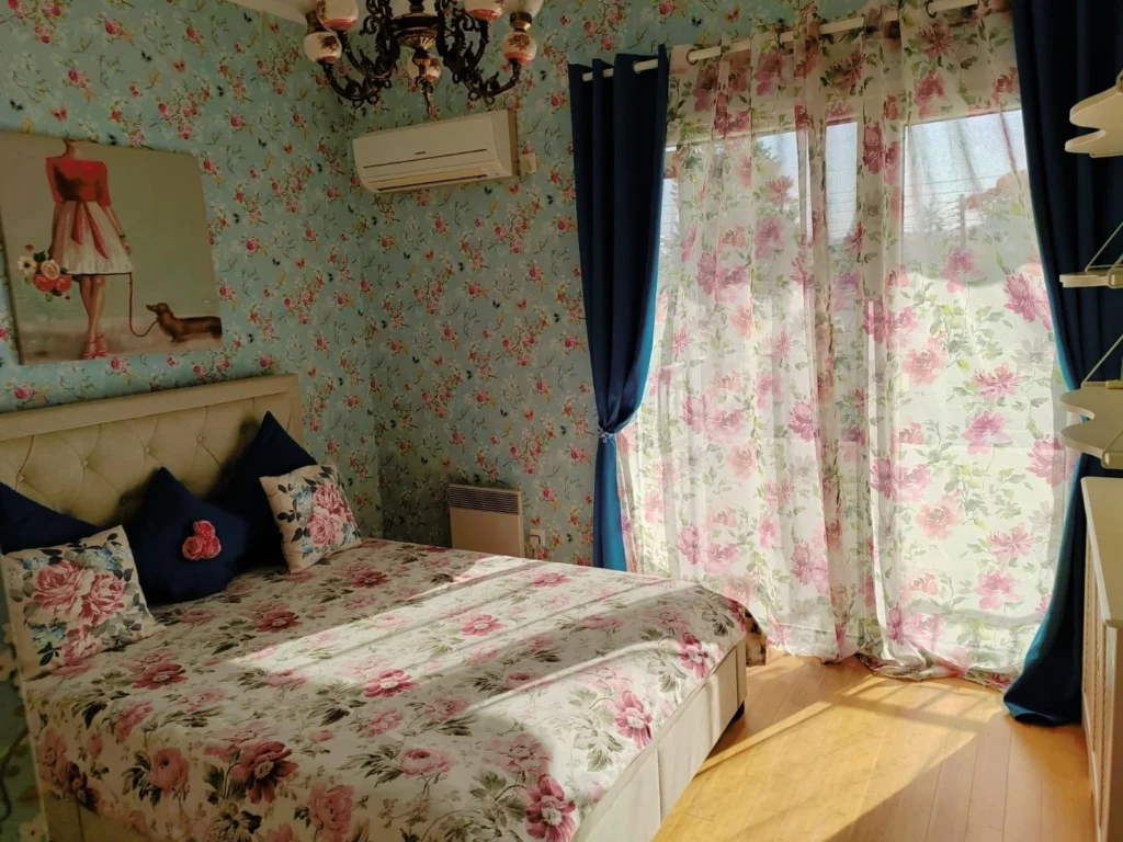 4 Bedroom Apartment for Rent in Potamos Germasogeias, Limassol District