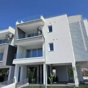 3 Bedroom Apartment for Sale in Livadia Larnakas, Larnaca District