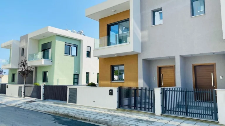 2 Bedroom House for Sale in Mouttagiaka Tourist Area, Limassol District