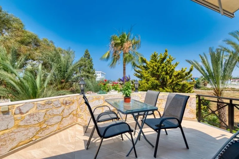 5 Bedroom House for Sale in Paralimni, Famagusta District