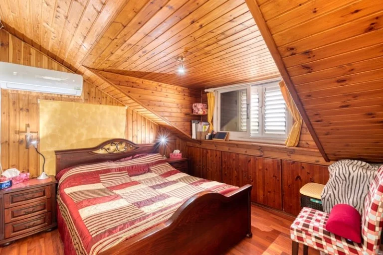 5 Bedroom House for Sale in Paralimni, Famagusta District