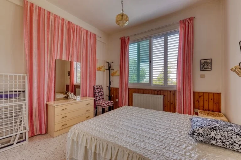 5 Bedroom House for Sale in Paralimni, Famagusta District