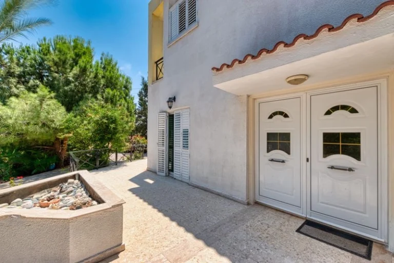 5 Bedroom House for Sale in Paralimni, Famagusta District