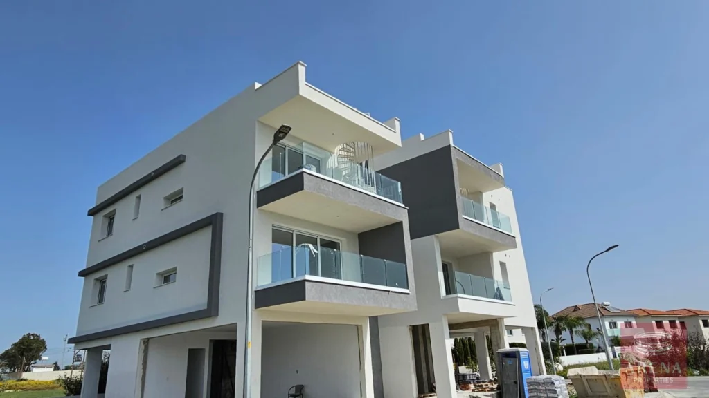 2 Bedroom Apartment for Sale in Livadia Larnakas, Larnaca District