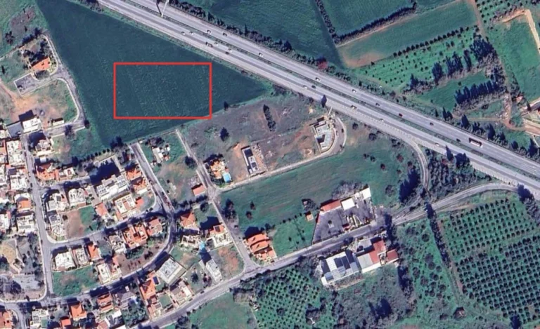 6,611m² Plot for Sale in Kato Polemidia, Limassol District