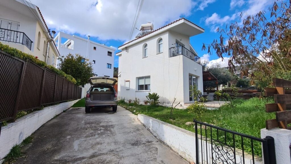 3 Bedroom House for Rent in Peyia, Paphos District