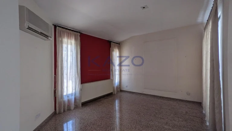 3 Bedroom House for Sale in Strovolos, Nicosia District