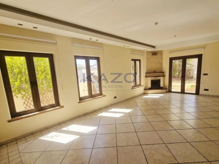 5 Bedroom House for Sale in Tseri, Nicosia District