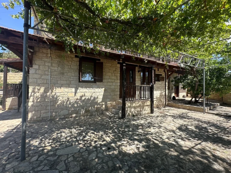 3 Bedroom House for Sale in Salamiou, Paphos District