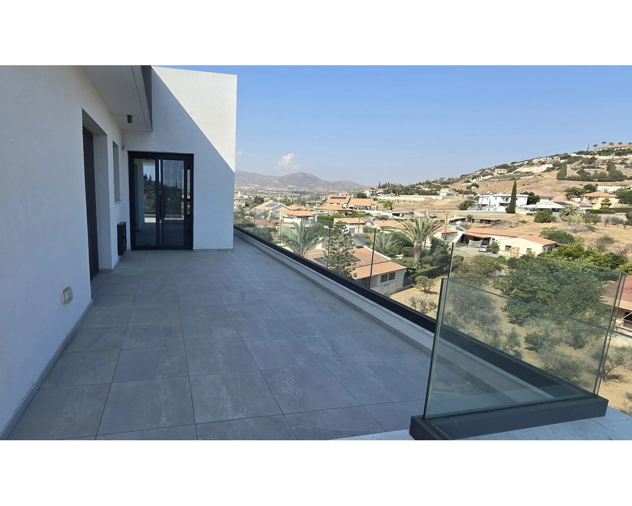 3 Bedroom Apartment for Sale in Parekklisia, Limassol District